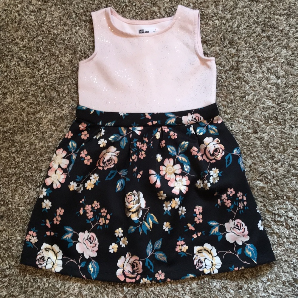 Little girl dress